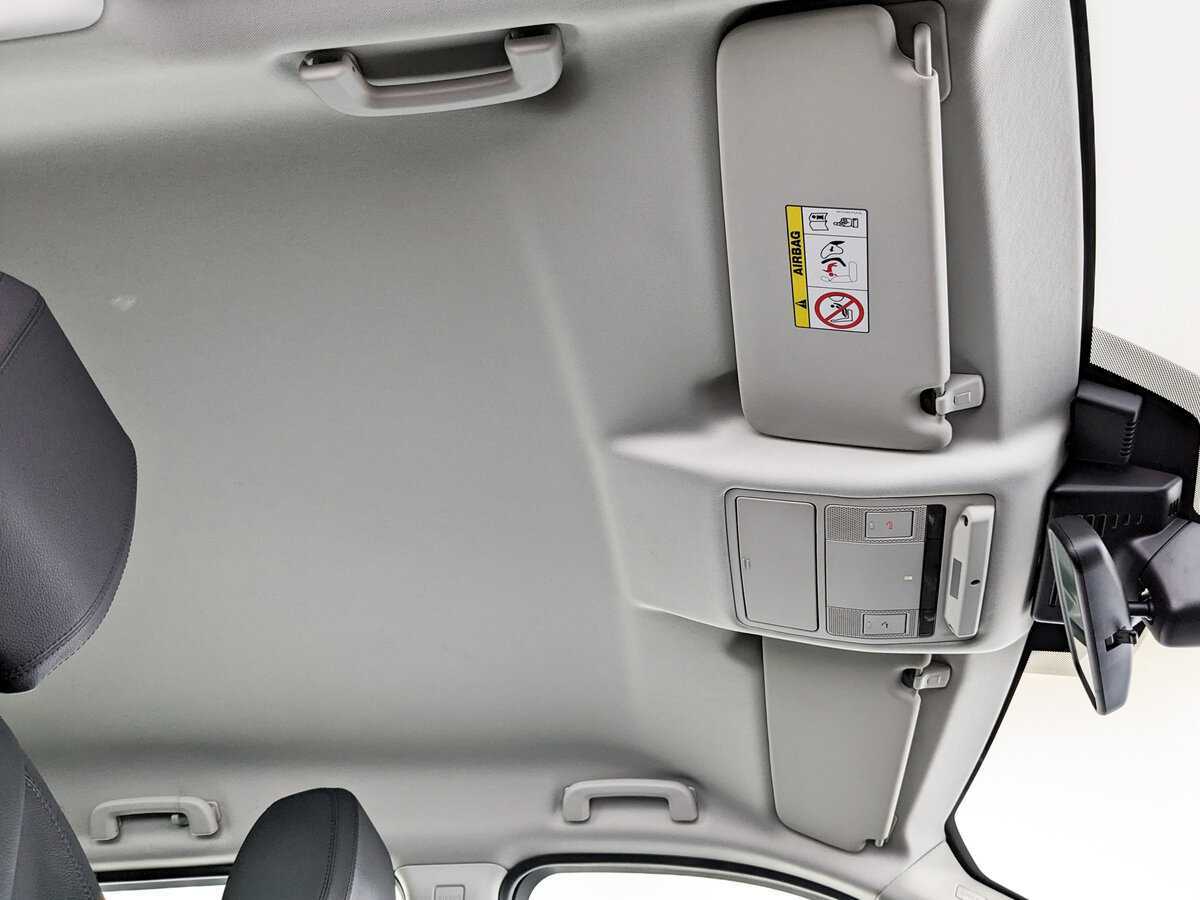 Land Rover Discovery Sport 2018 года с пробегом. Фото: #18