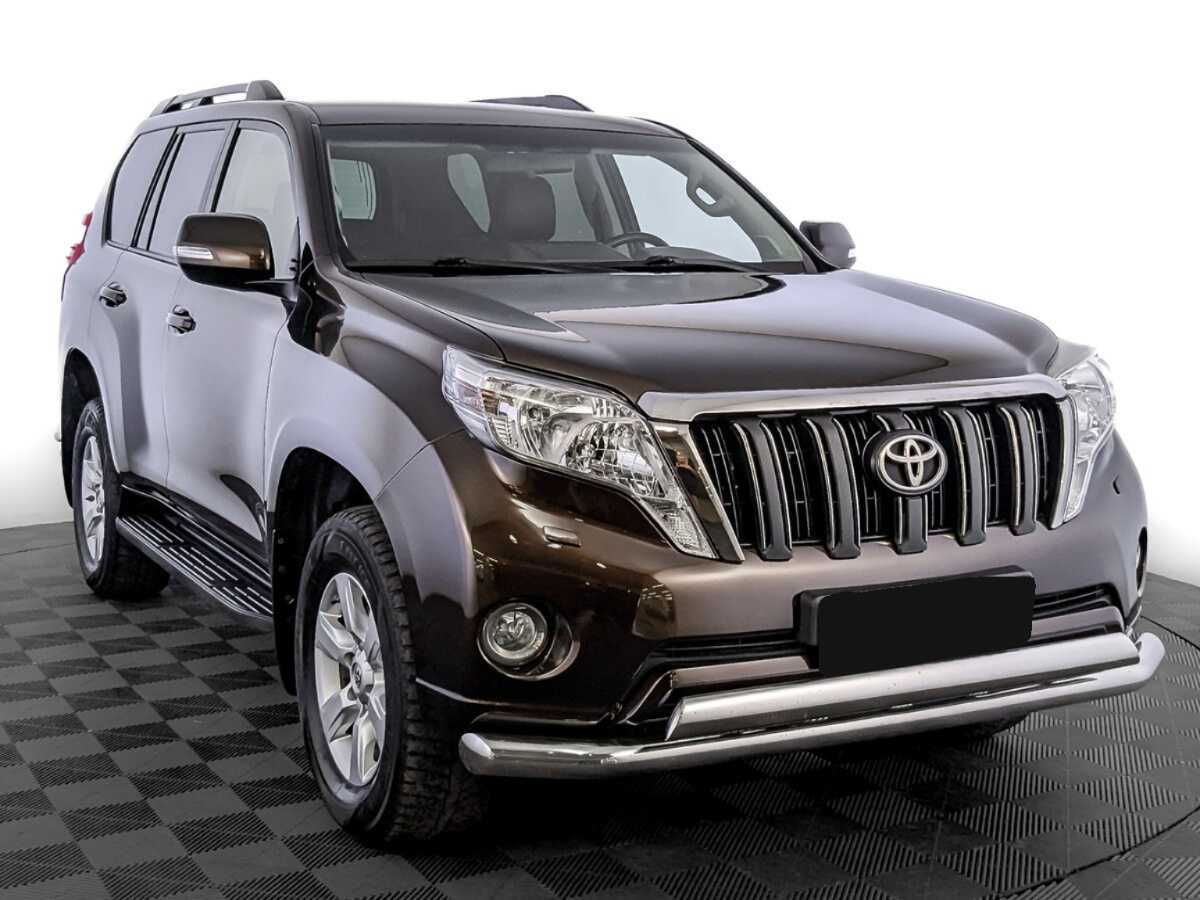 Toyota Land Cruiser Prado 2017 года с пробегом. Фото: #2