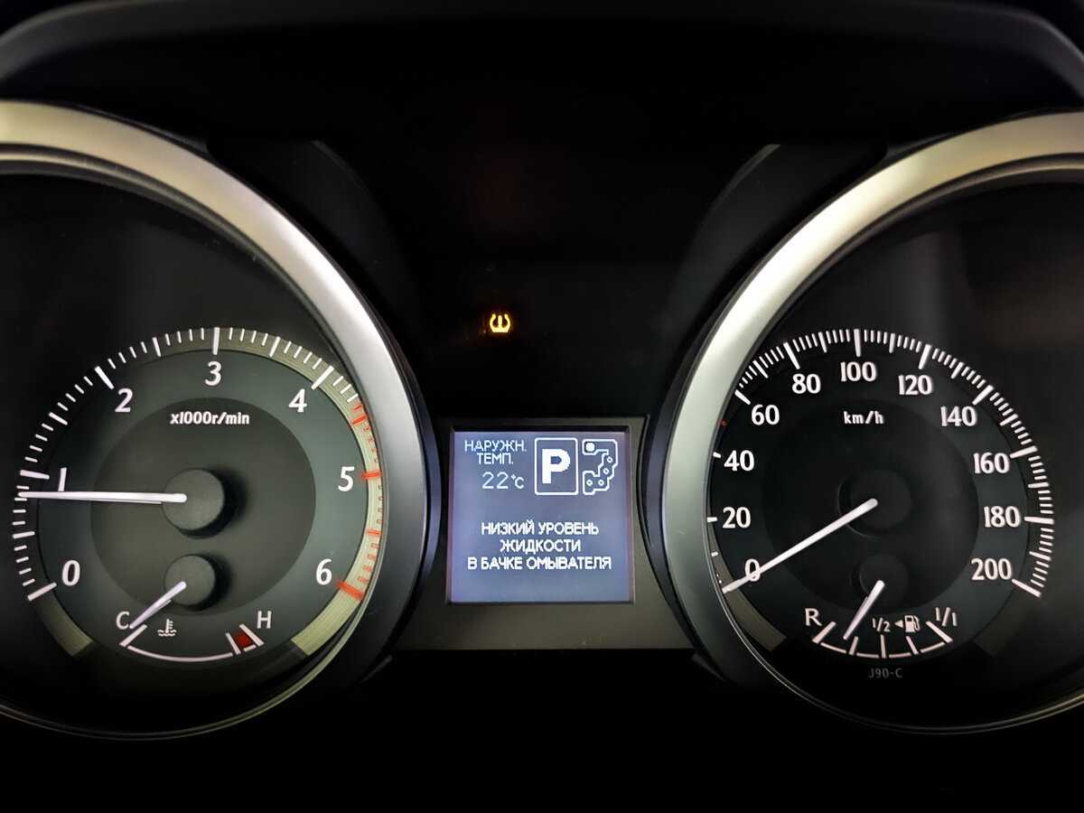 Toyota Land Cruiser Prado 2017 года с пробегом. Фото: #10