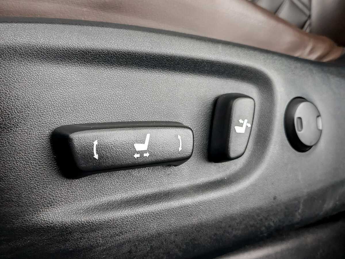 Toyota Land Cruiser Prado 2017 года с пробегом. Фото: #16