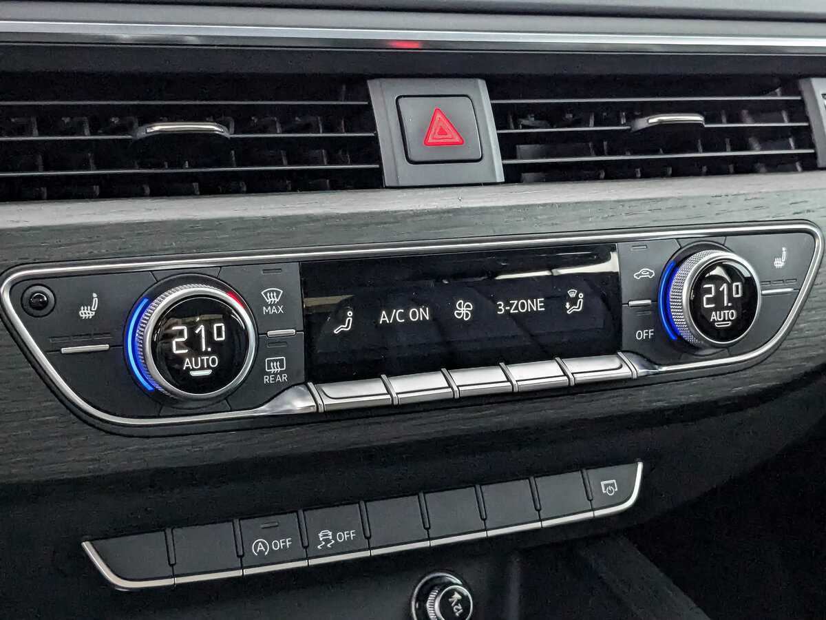 Audi A4 2018 года с пробегом. Фото: #16