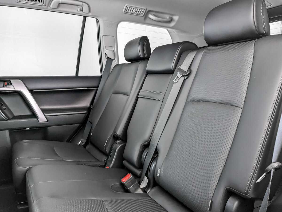 Toyota Land Cruiser Prado 2021 года с пробегом. Фото: #9