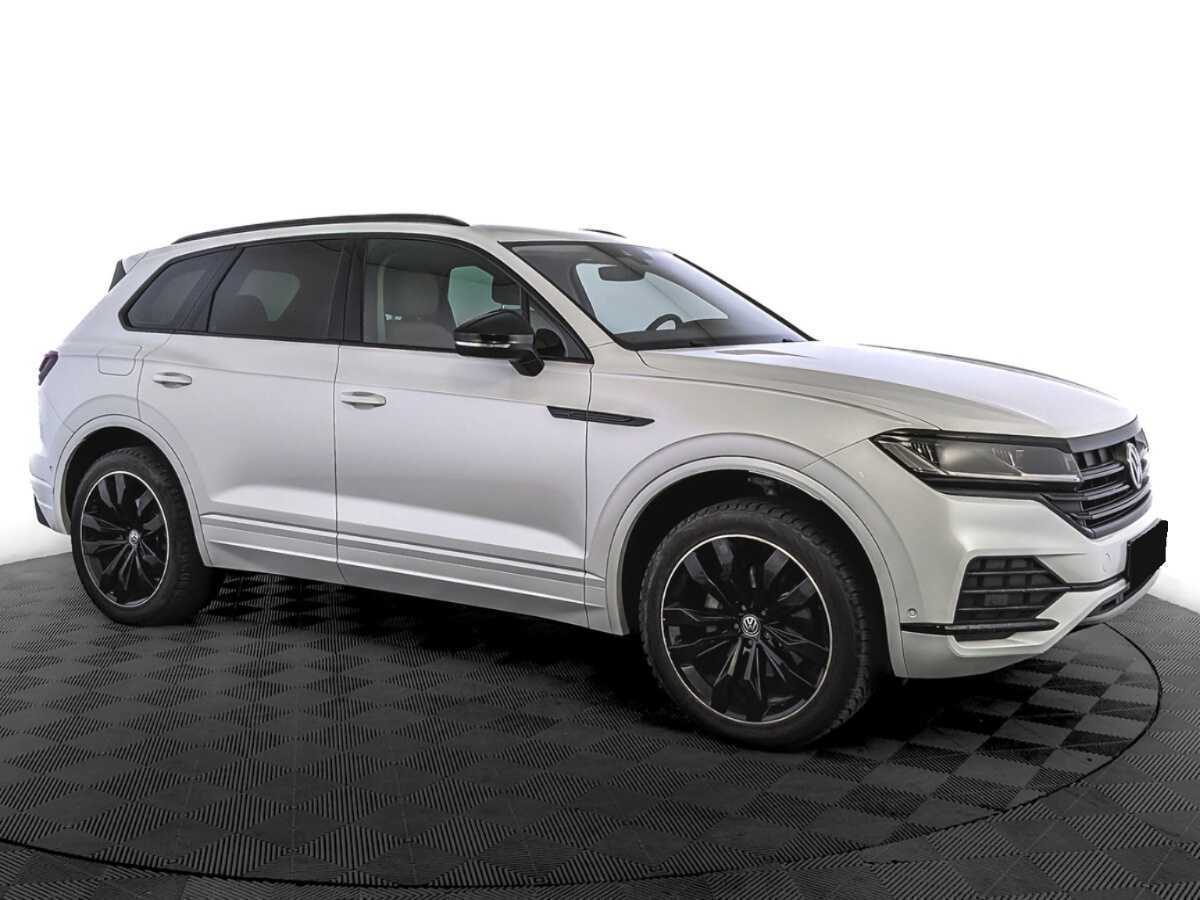 Volkswagen Touareg 2020 года с пробегом. Фото: #2