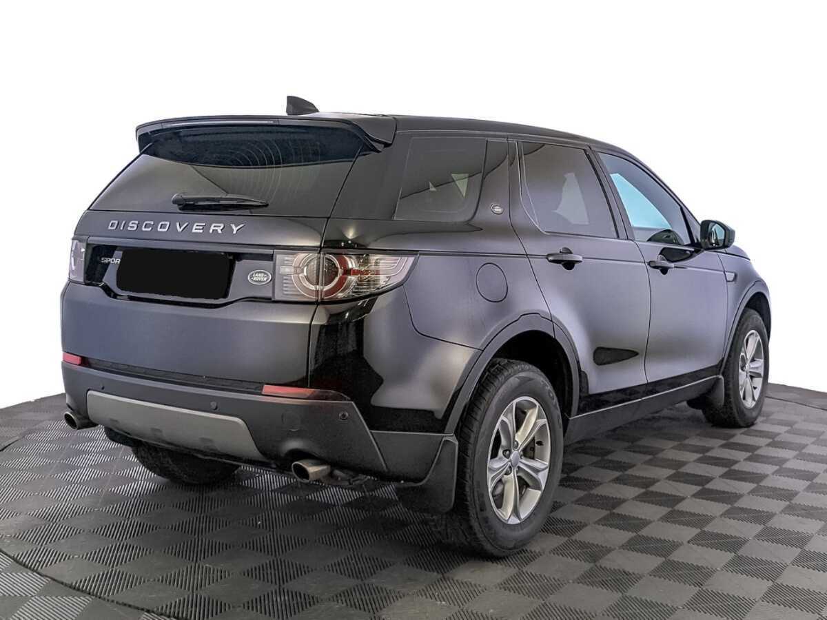 Land Rover Discovery Sport 2017 года с пробегом. Фото: #4