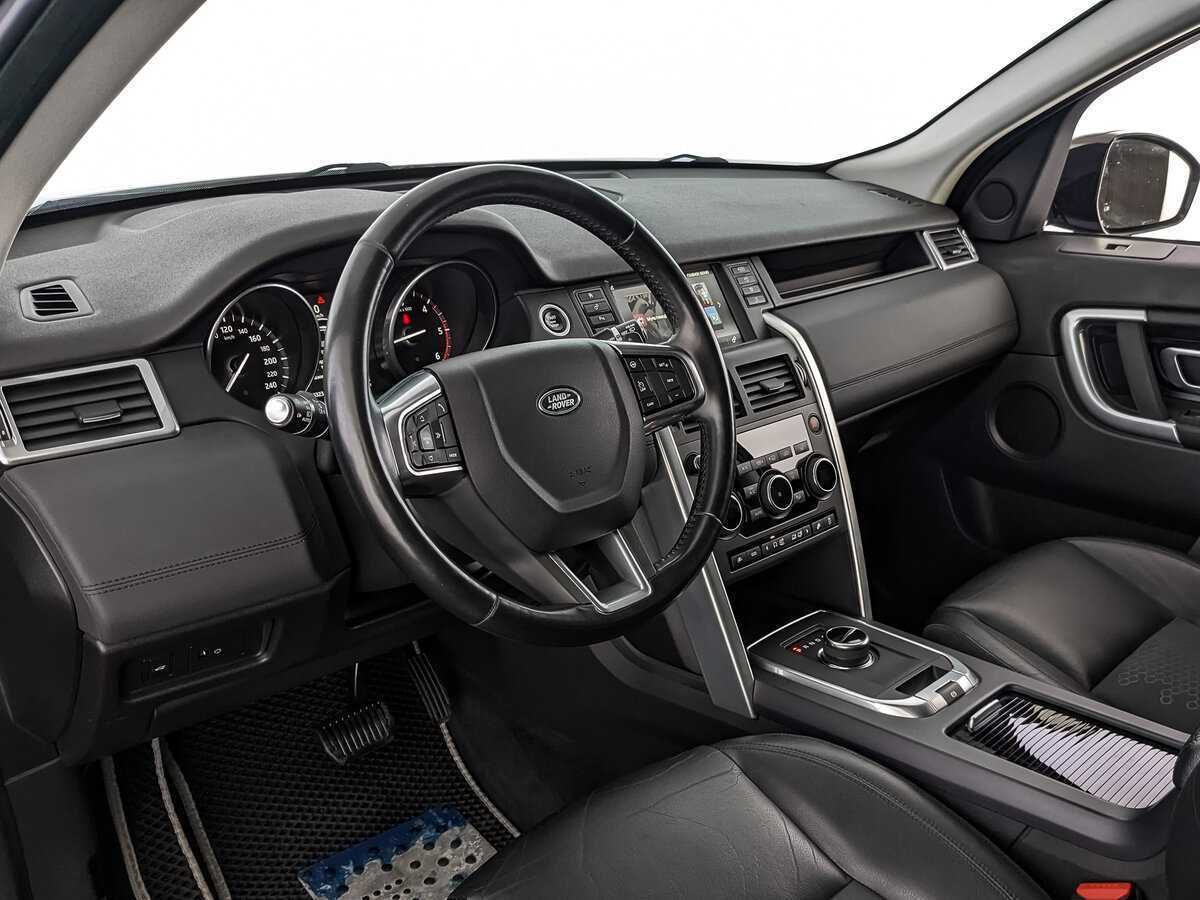 Land Rover Discovery Sport 2017 года с пробегом. Фото: #9