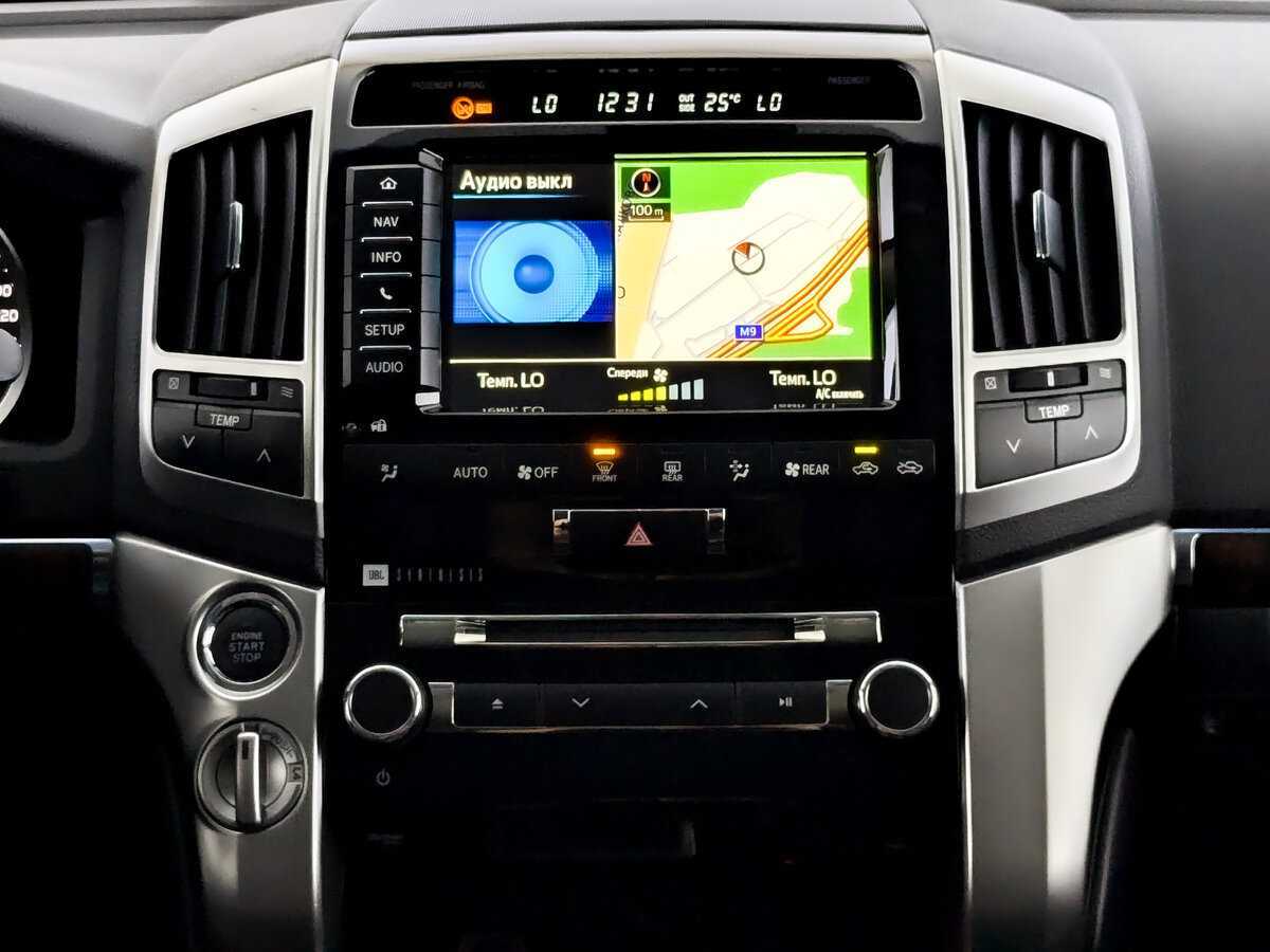 Toyota Land Cruiser 2014 года с пробегом. Фото: #12