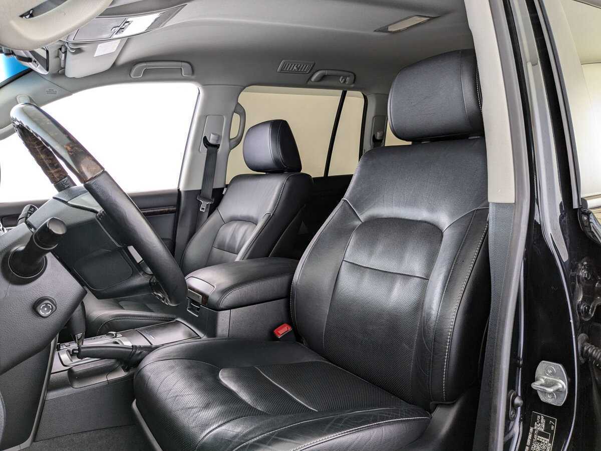 Toyota Land Cruiser 2014 года с пробегом. Фото: #15