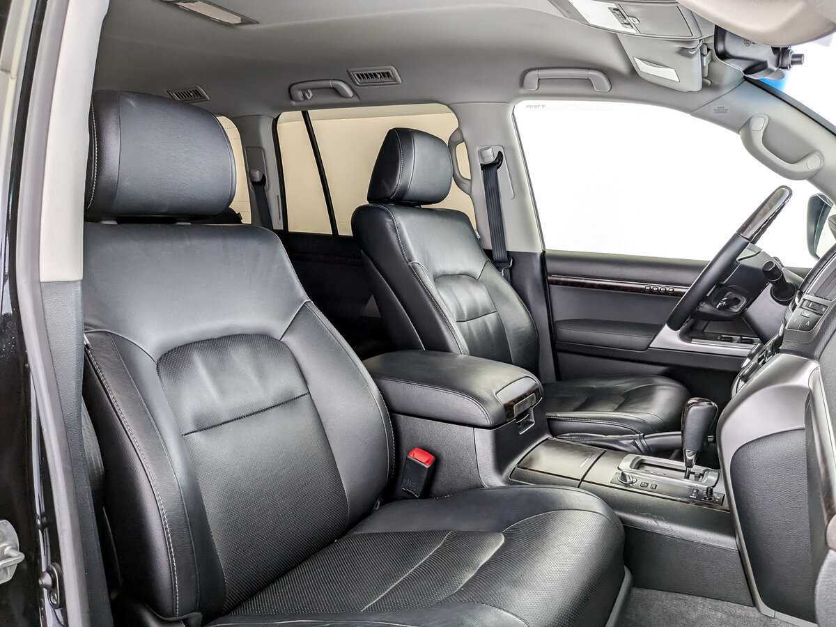 Toyota Land Cruiser 2014 года с пробегом. Фото: #19