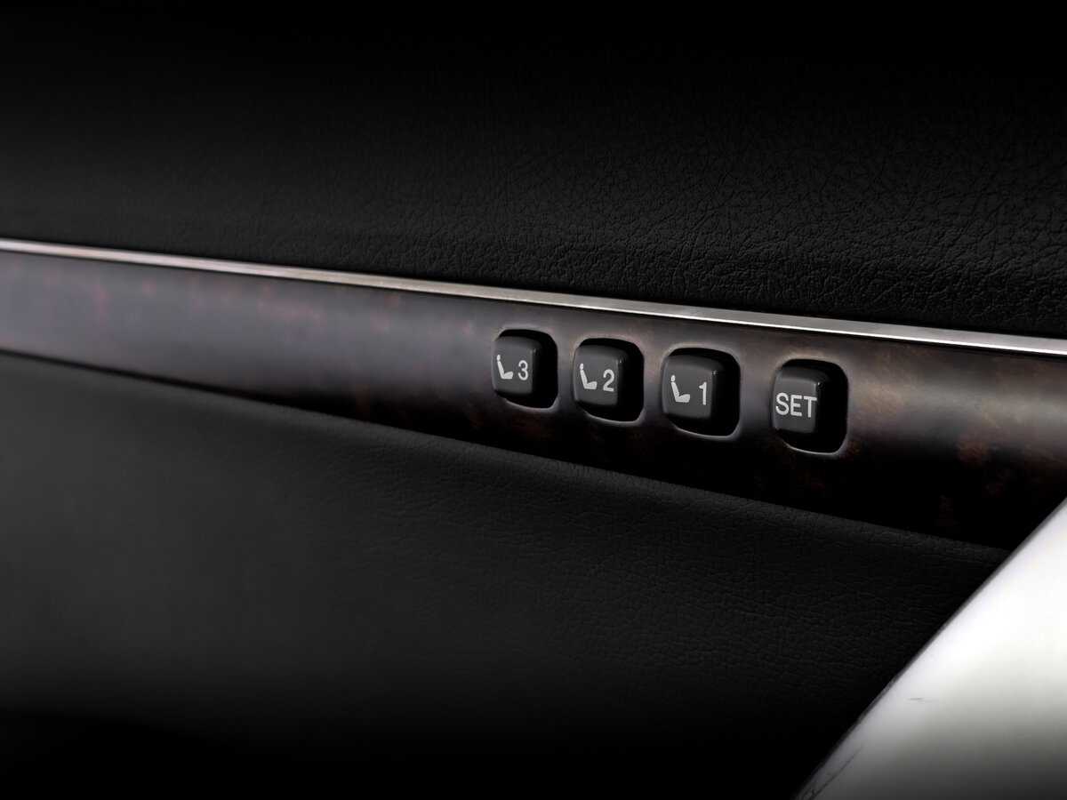 Toyota Land Cruiser 2014 года с пробегом. Фото: #22