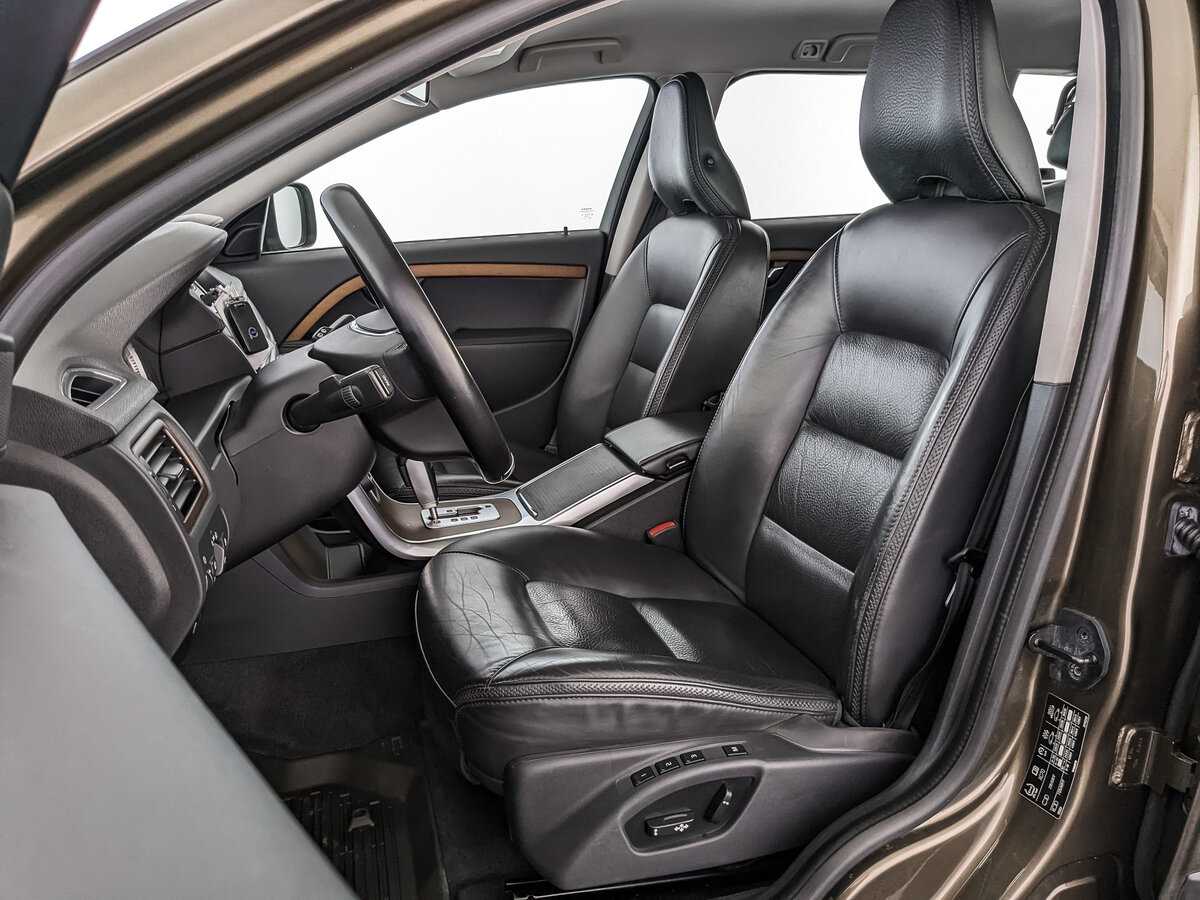 Volvo XC70 2011 года с пробегом. Фото: #15