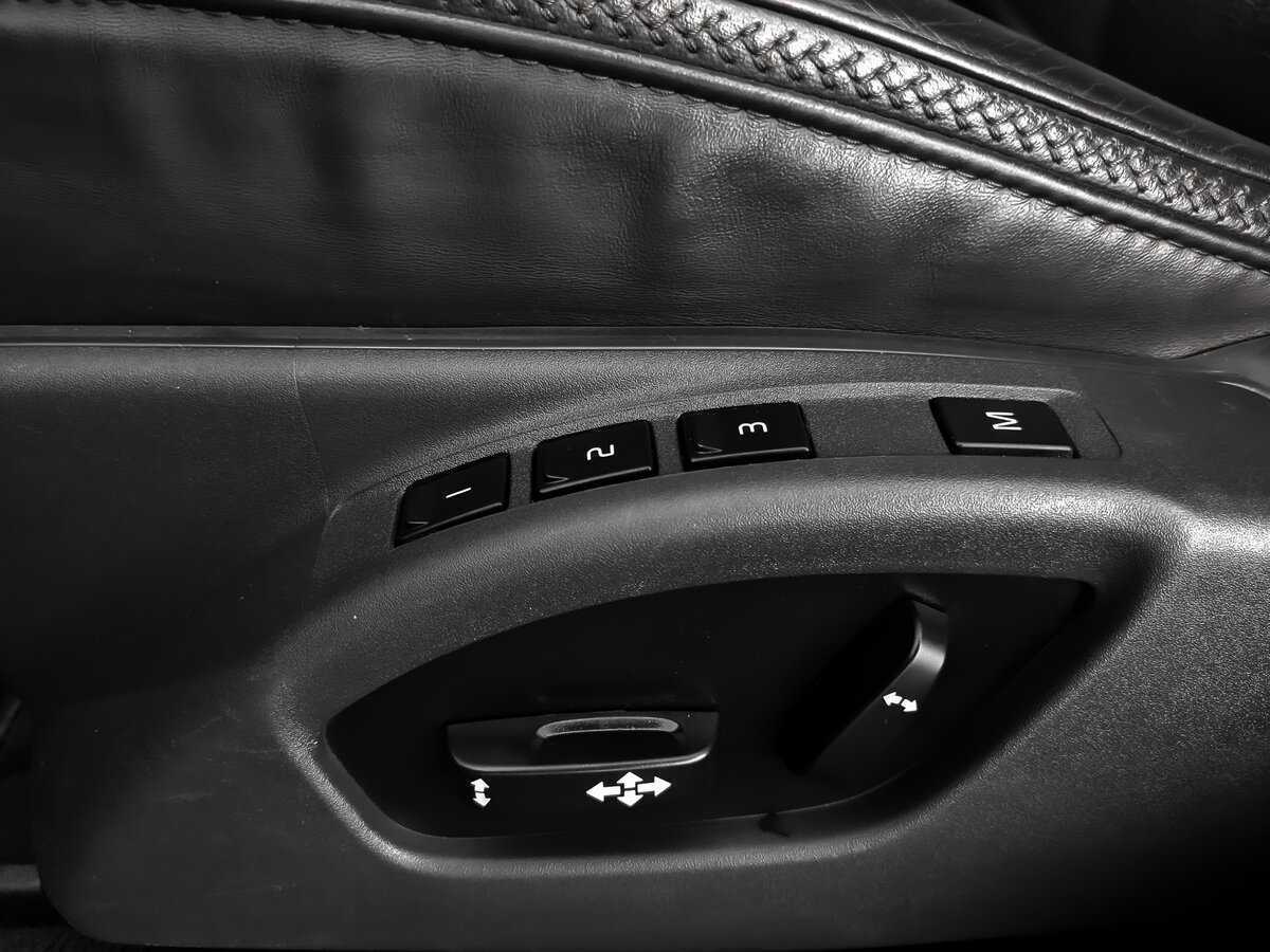 Volvo XC70 2011 года с пробегом. Фото: #21