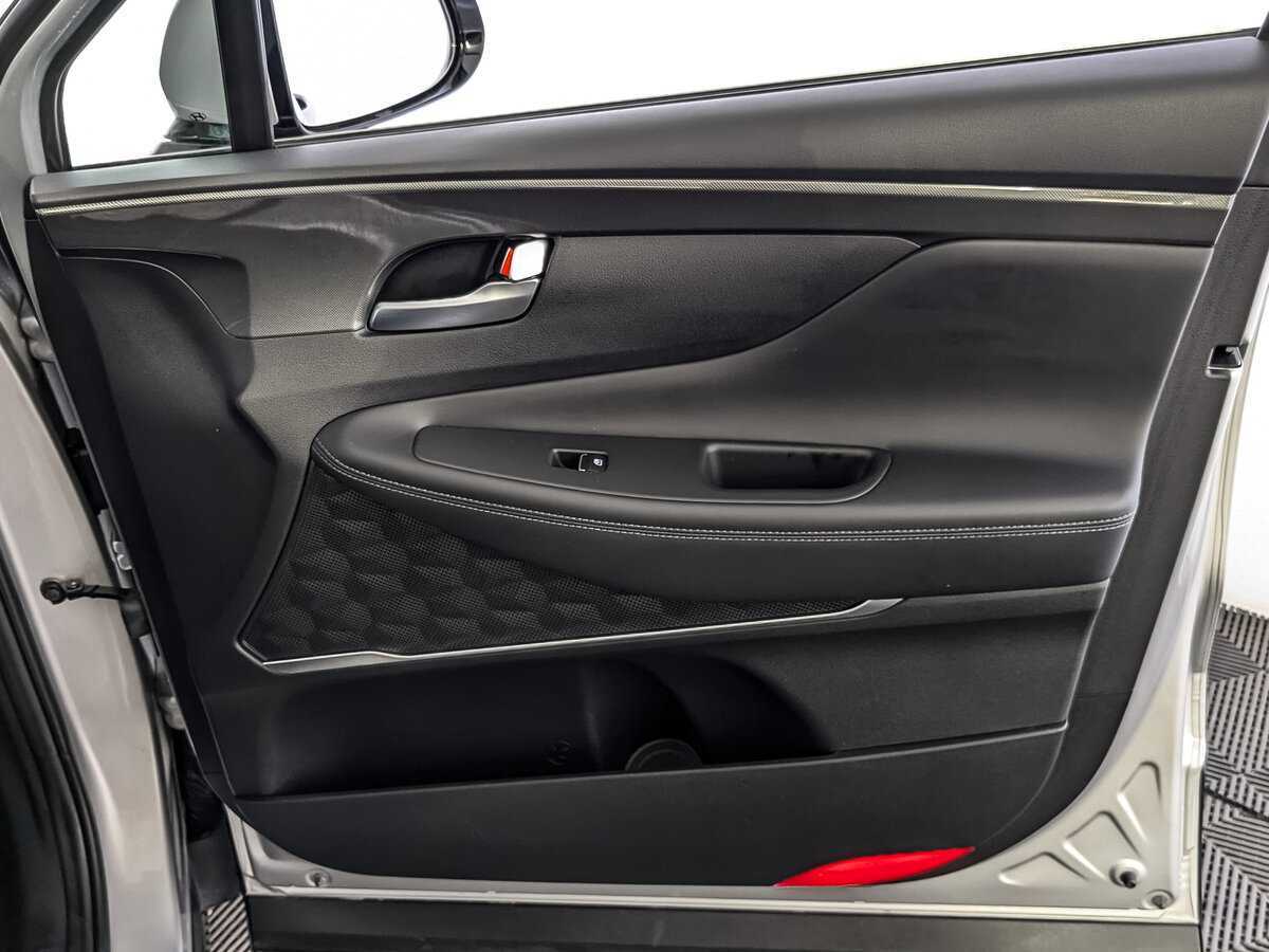 Hyundai Santa Fe 2022 года с пробегом. Фото: #19
