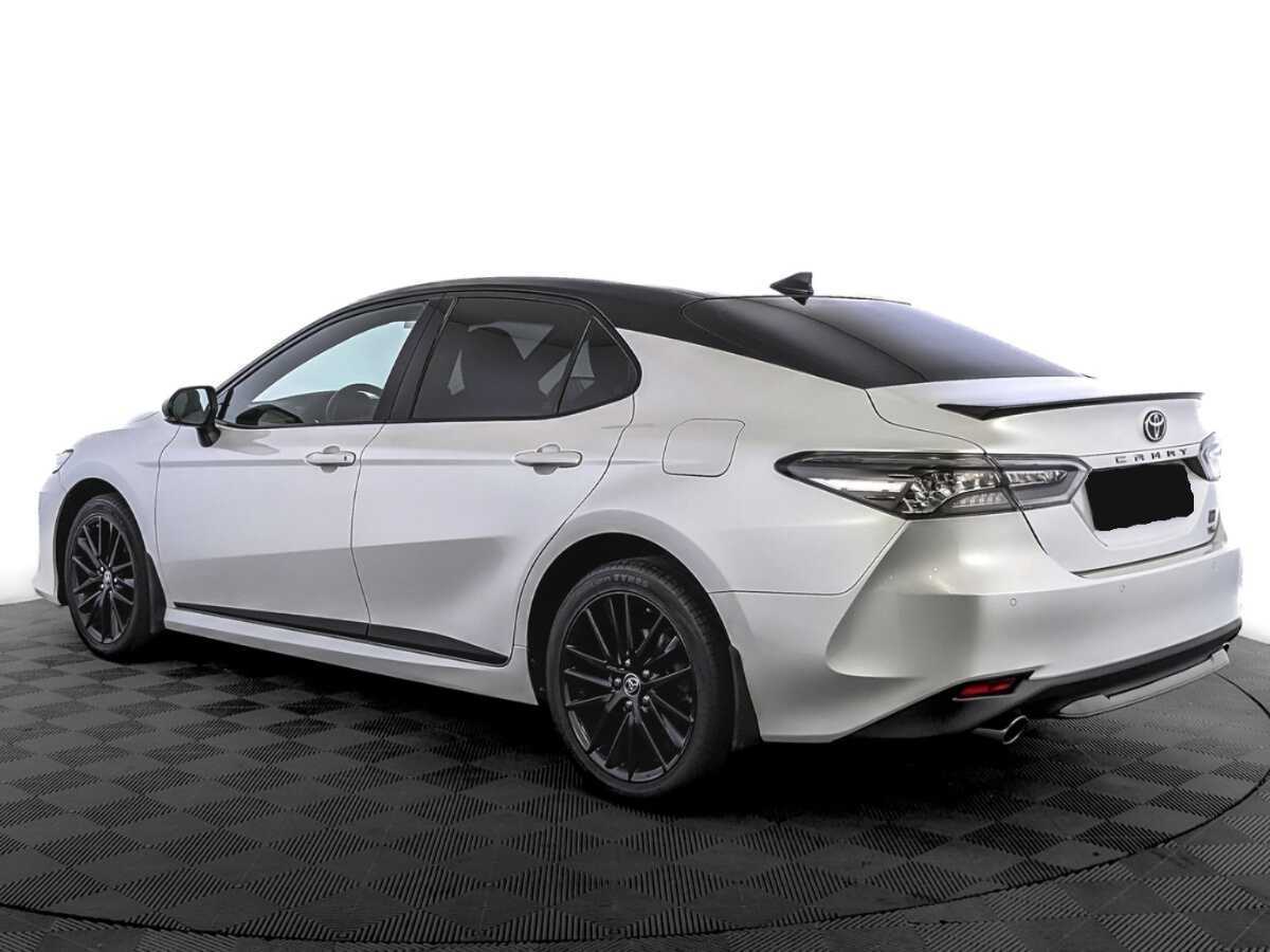 Toyota Camry 2022 года с пробегом. Фото: #6