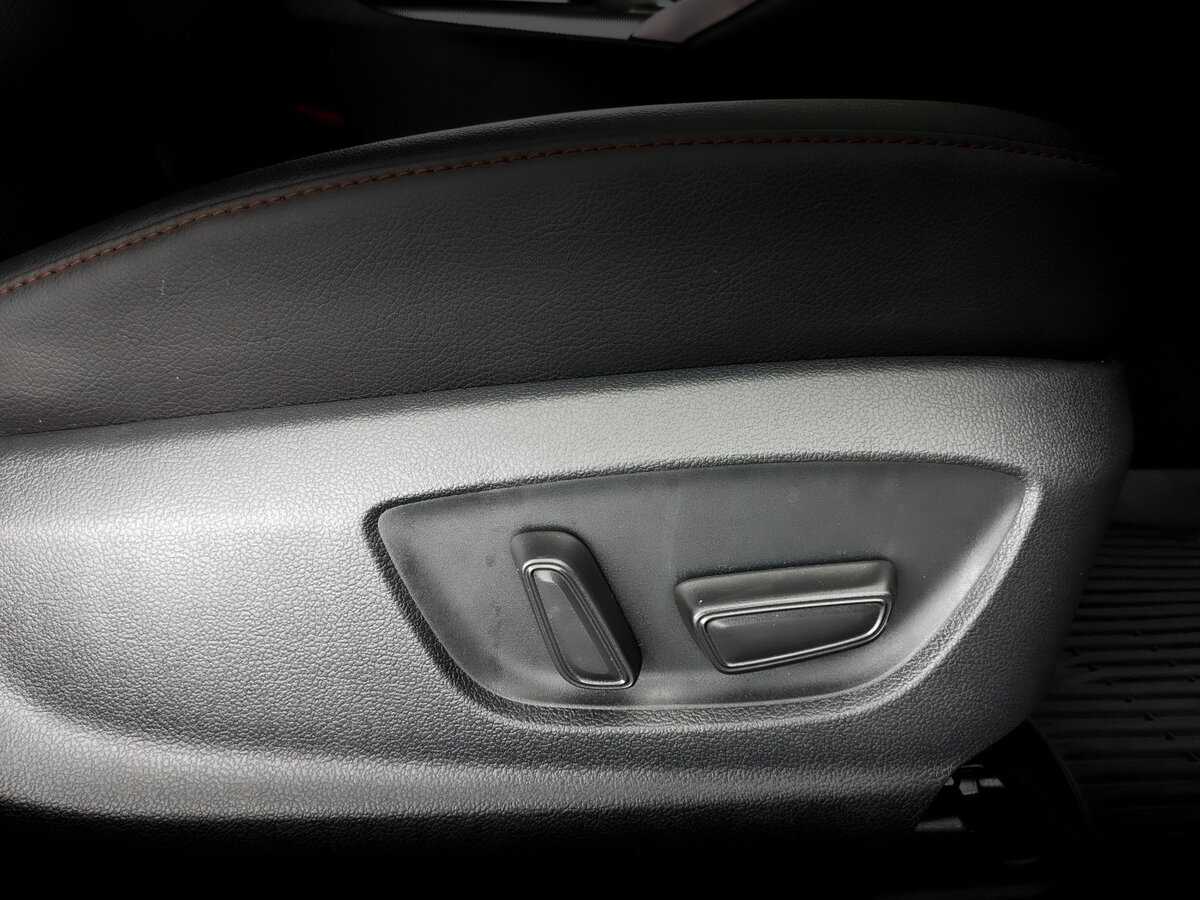 Toyota Camry 2022 года с пробегом. Фото: #20