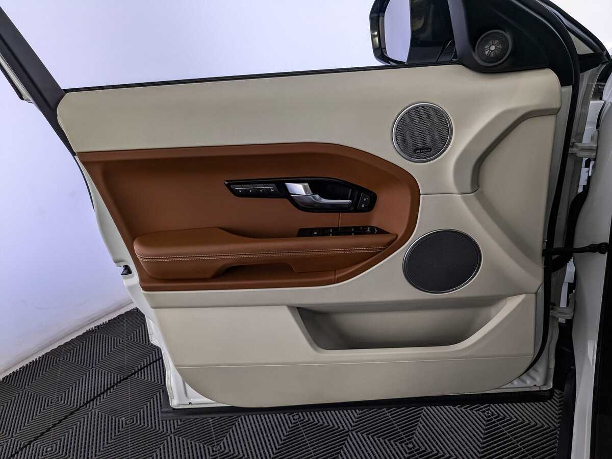 Land Rover Range Rover Evoque 2014 года с пробегом. Фото: #14