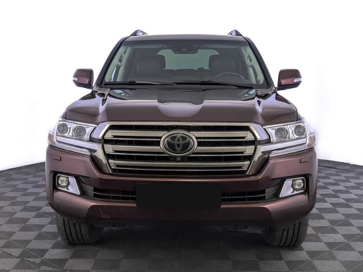 Toyota Land Cruiser 2017 года с пробегом. Фото: #1