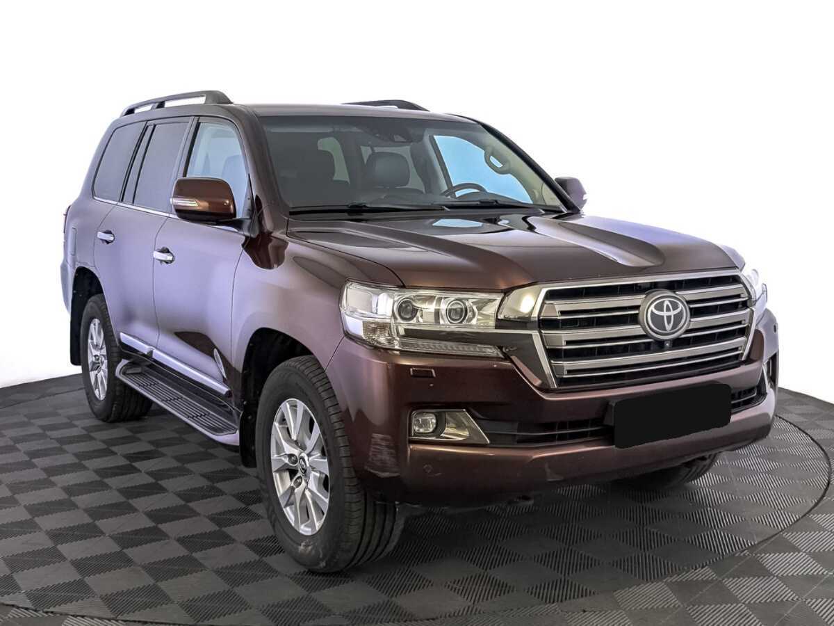 Toyota Land Cruiser 2017 года с пробегом. Фото: #2