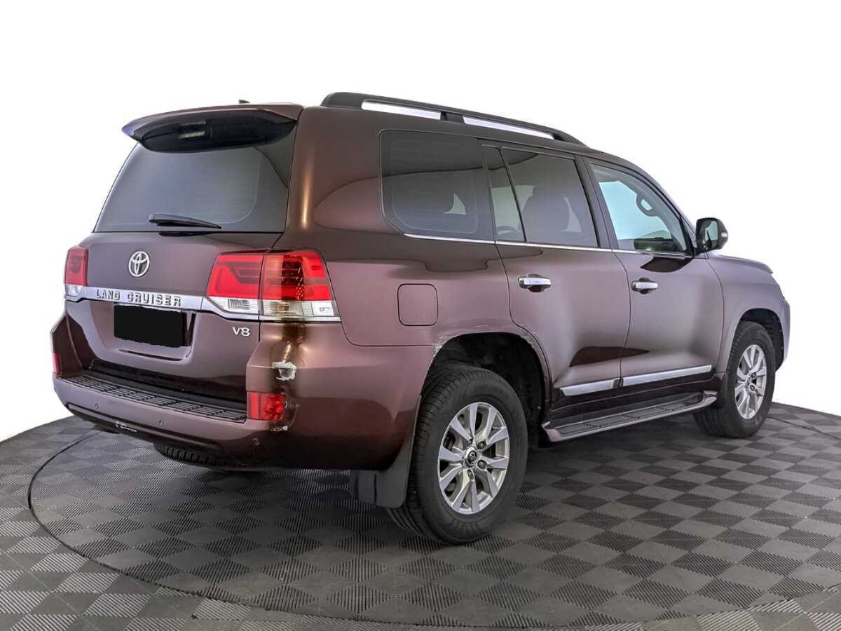 Toyota Land Cruiser 2017 года с пробегом. Фото: #4