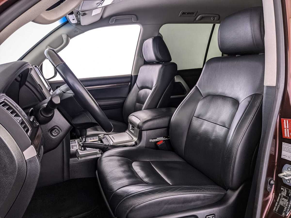 Toyota Land Cruiser 2017 года с пробегом. Фото: #15