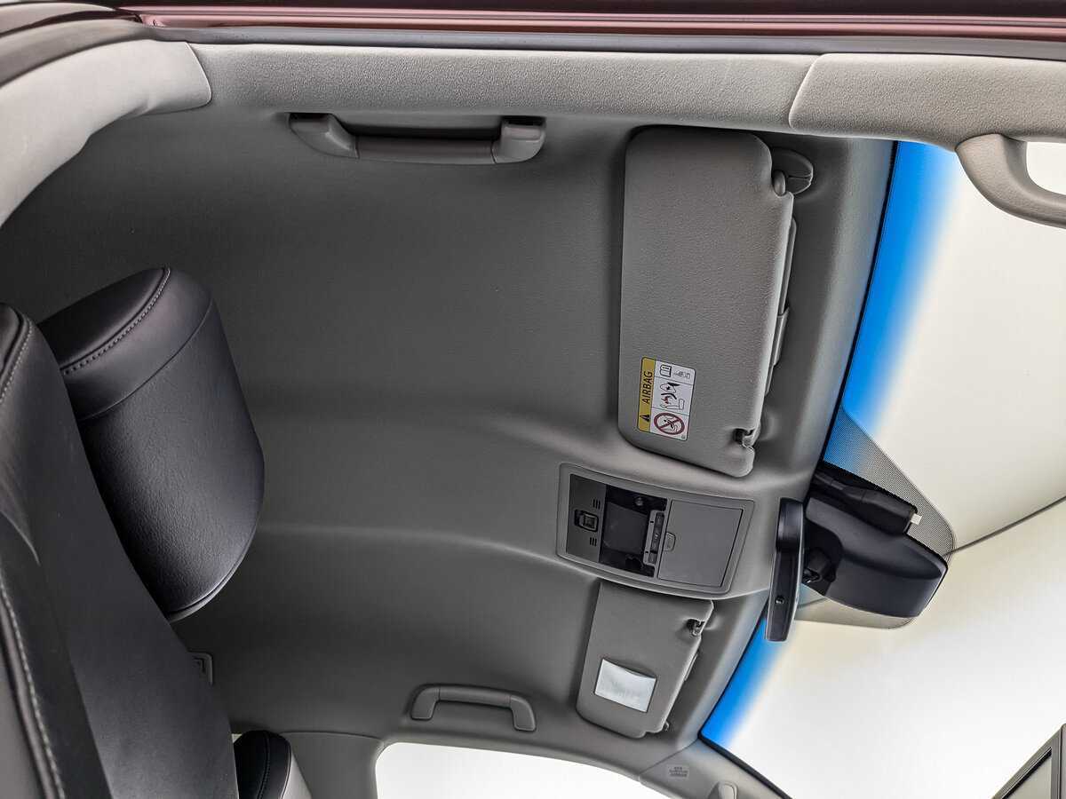 Toyota Land Cruiser 2017 года с пробегом. Фото: #18