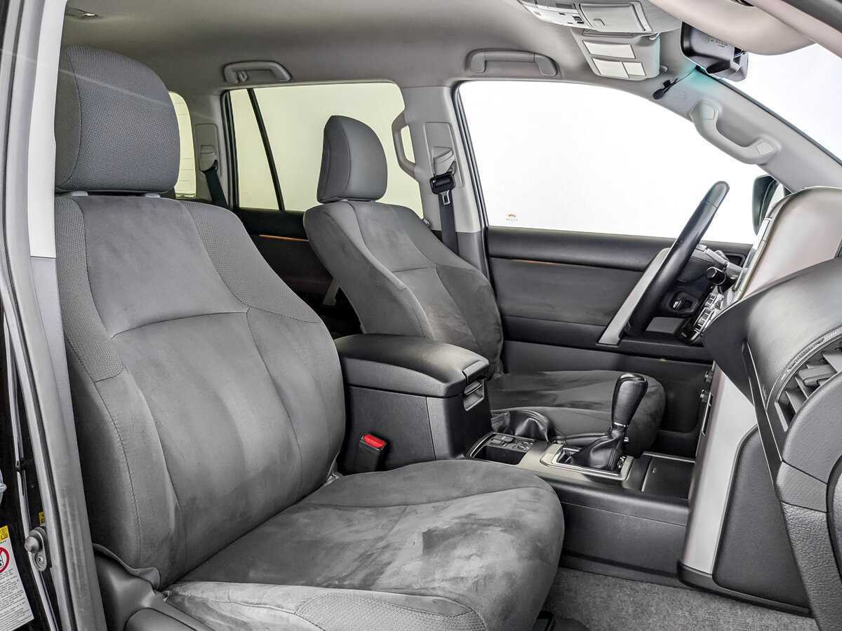 Toyota Land Cruiser Prado 2012 года с пробегом. Фото: #18