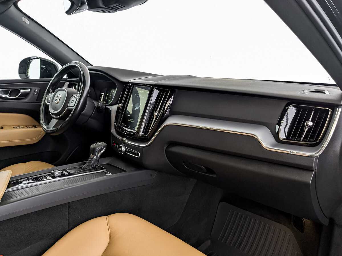Volvo XC60 2018 года с пробегом. Фото: #7