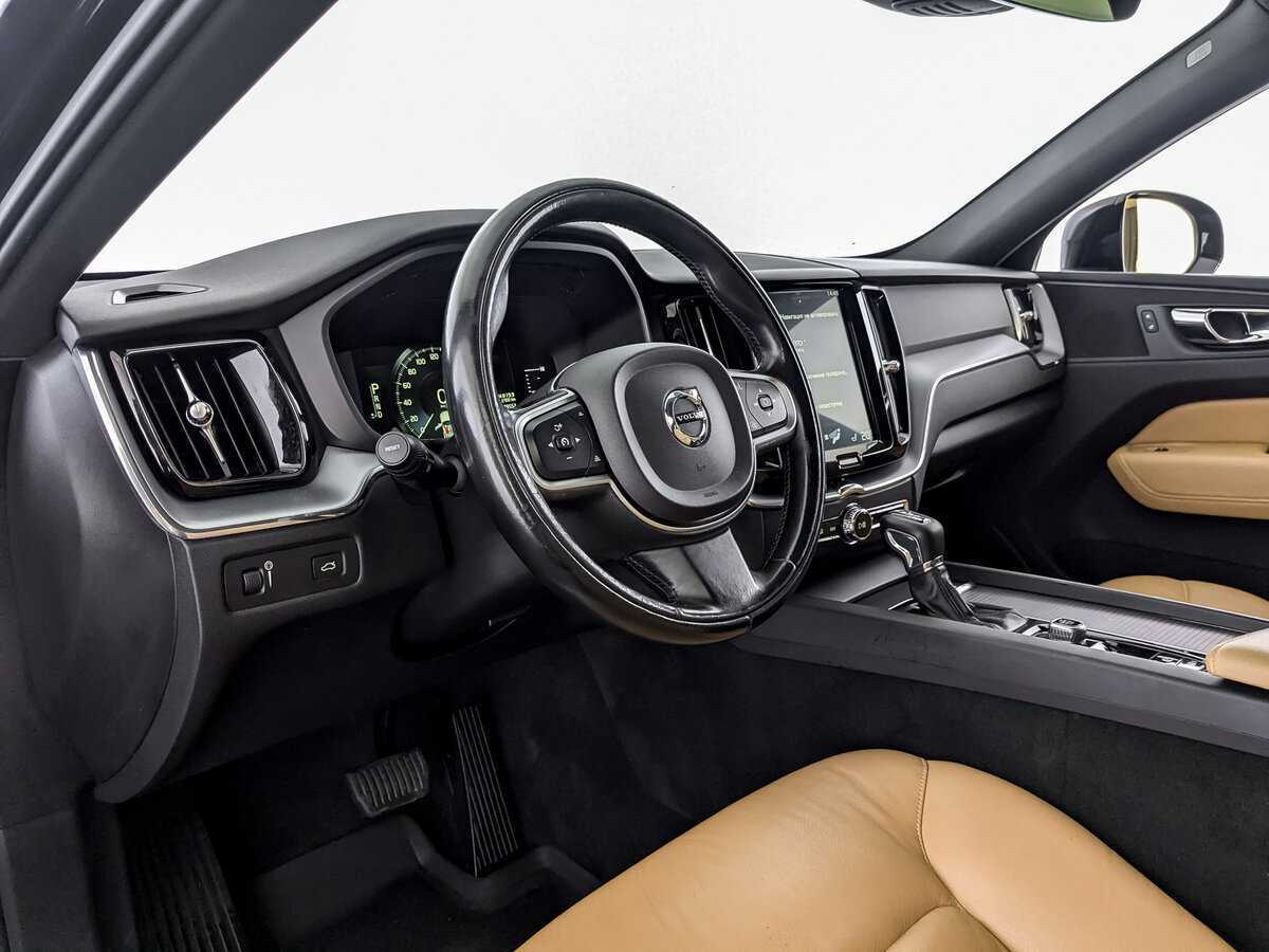 Volvo XC60 2018 года с пробегом. Фото: #12