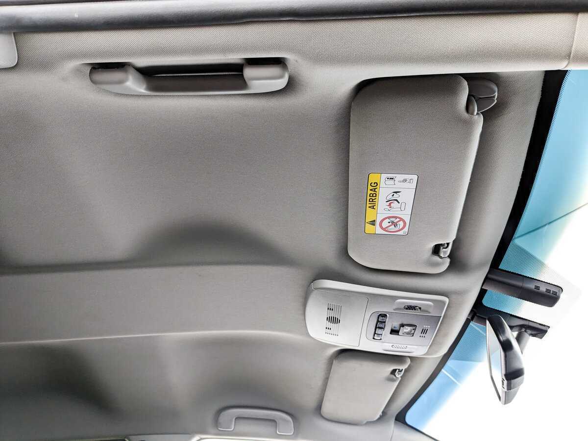 Toyota Camry 2021 года с пробегом. Фото: #17