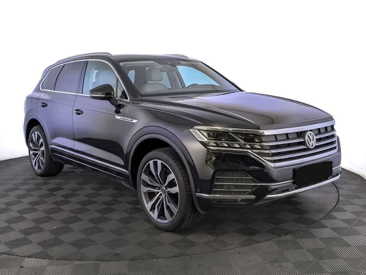 Volkswagen Touareg 2020 года с пробегом. Фото: #2
