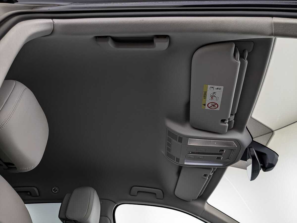 Volkswagen Touareg 2020 года с пробегом. Фото: #15