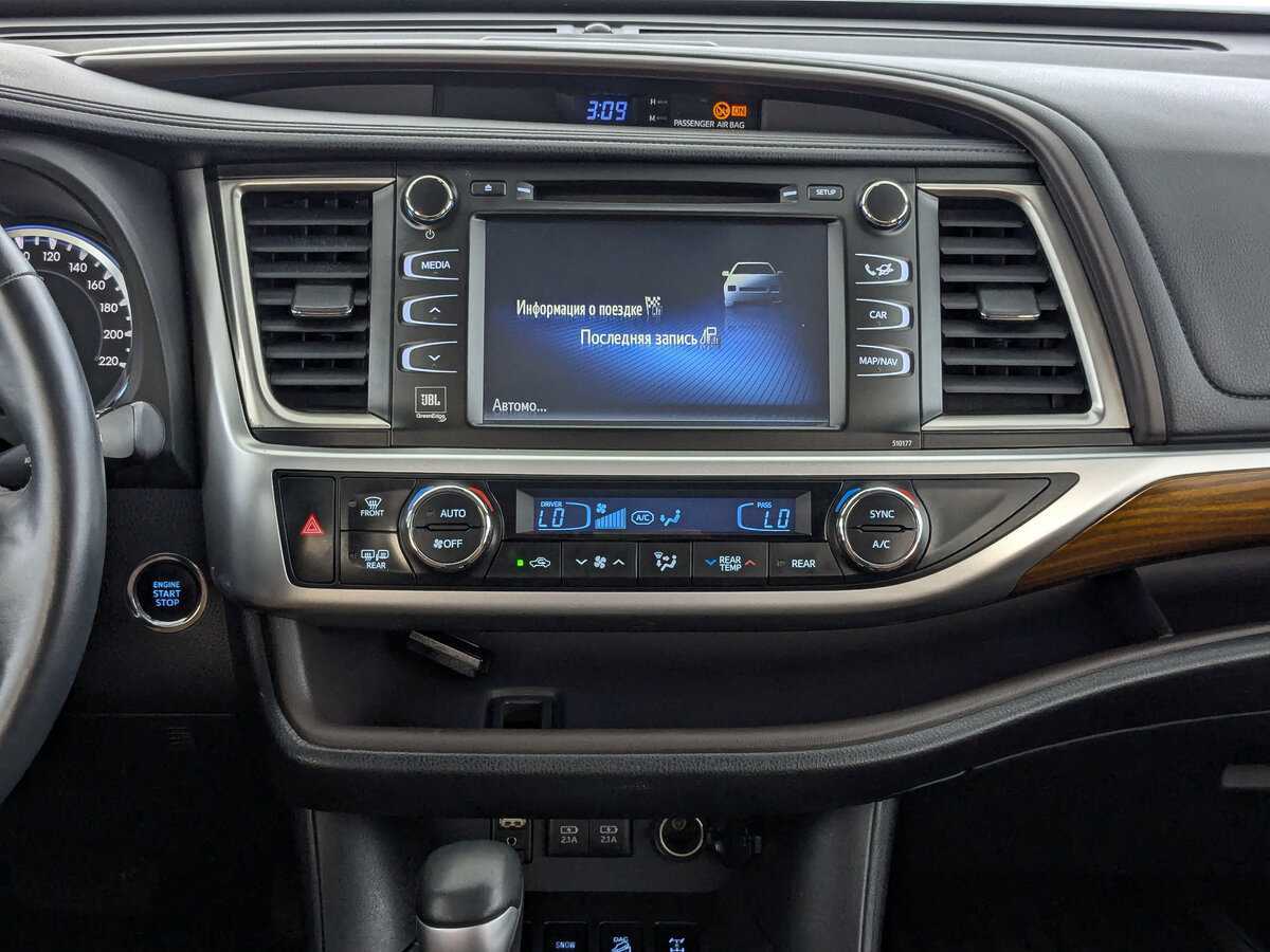 Toyota Highlander 2017 года с пробегом. Фото: #12