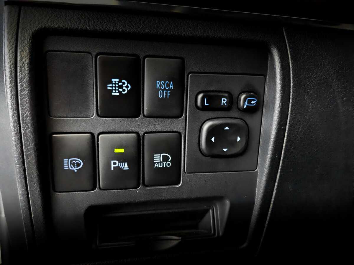 Toyota Land Cruiser 2016 года с пробегом. Фото: #19