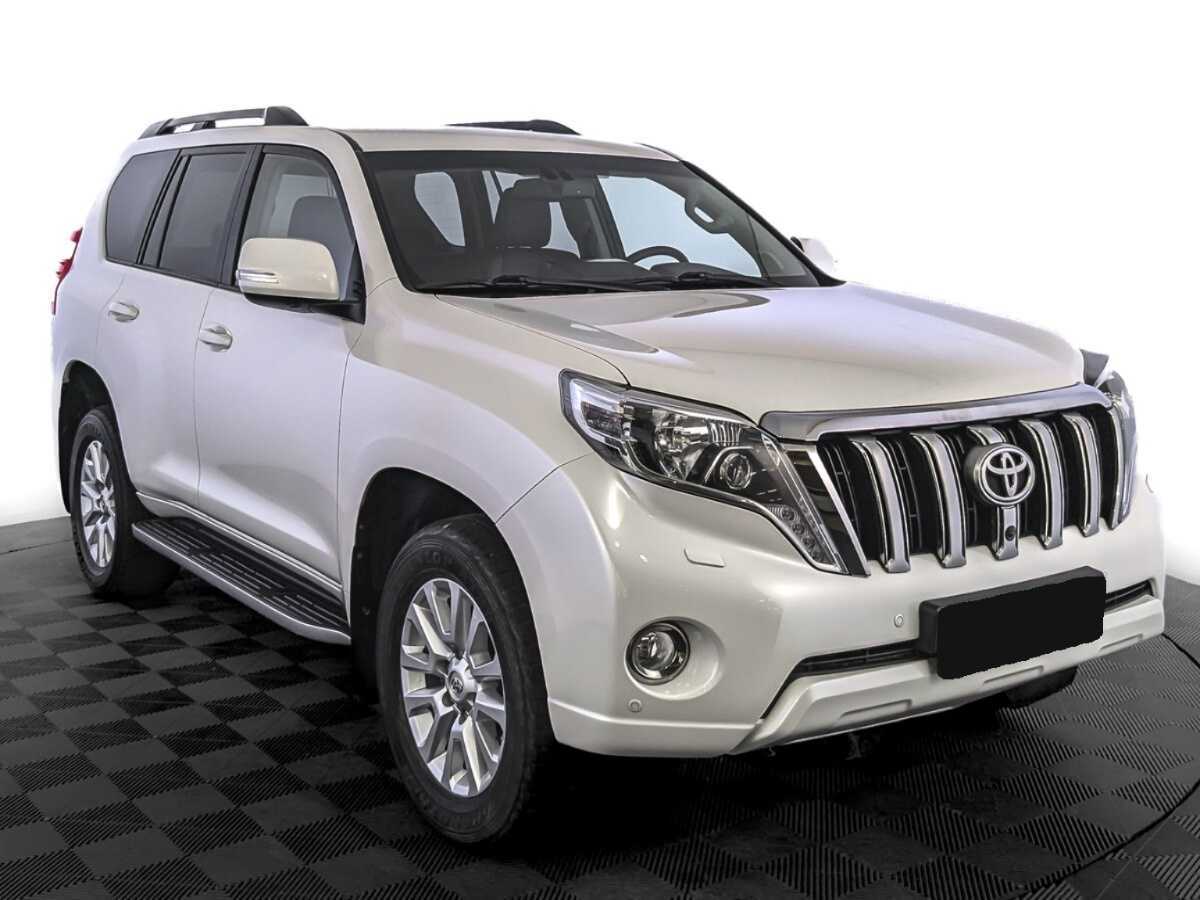 Toyota Land Cruiser Prado 2017 года с пробегом. Фото: #2