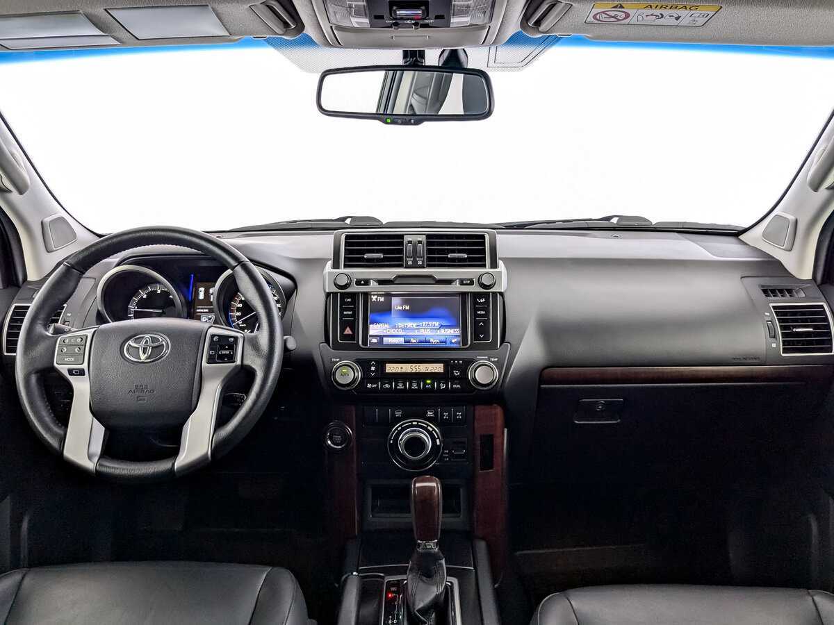 Toyota Land Cruiser Prado 2017 года с пробегом. Фото: #11