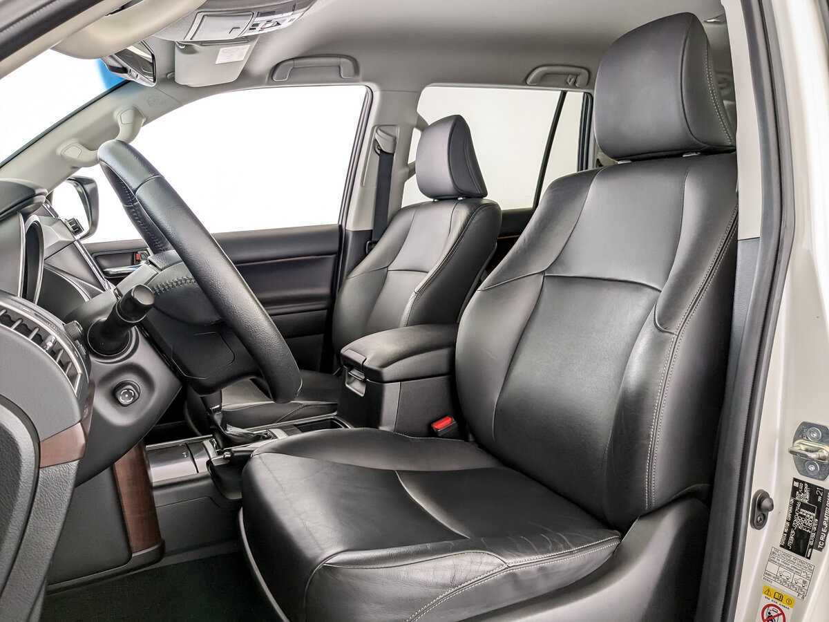 Toyota Land Cruiser Prado 2017 года с пробегом. Фото: #15