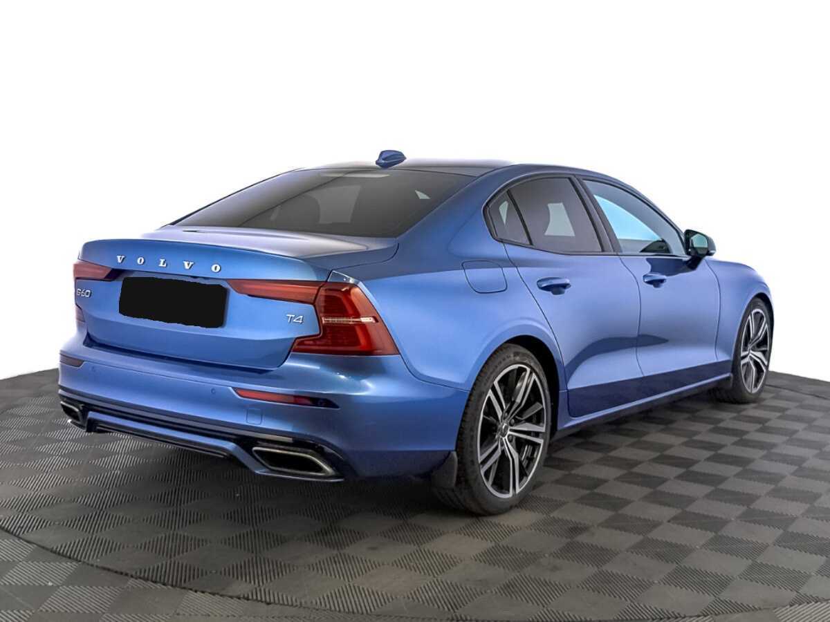 Volvo S60 2021 года с пробегом. Фото: #4