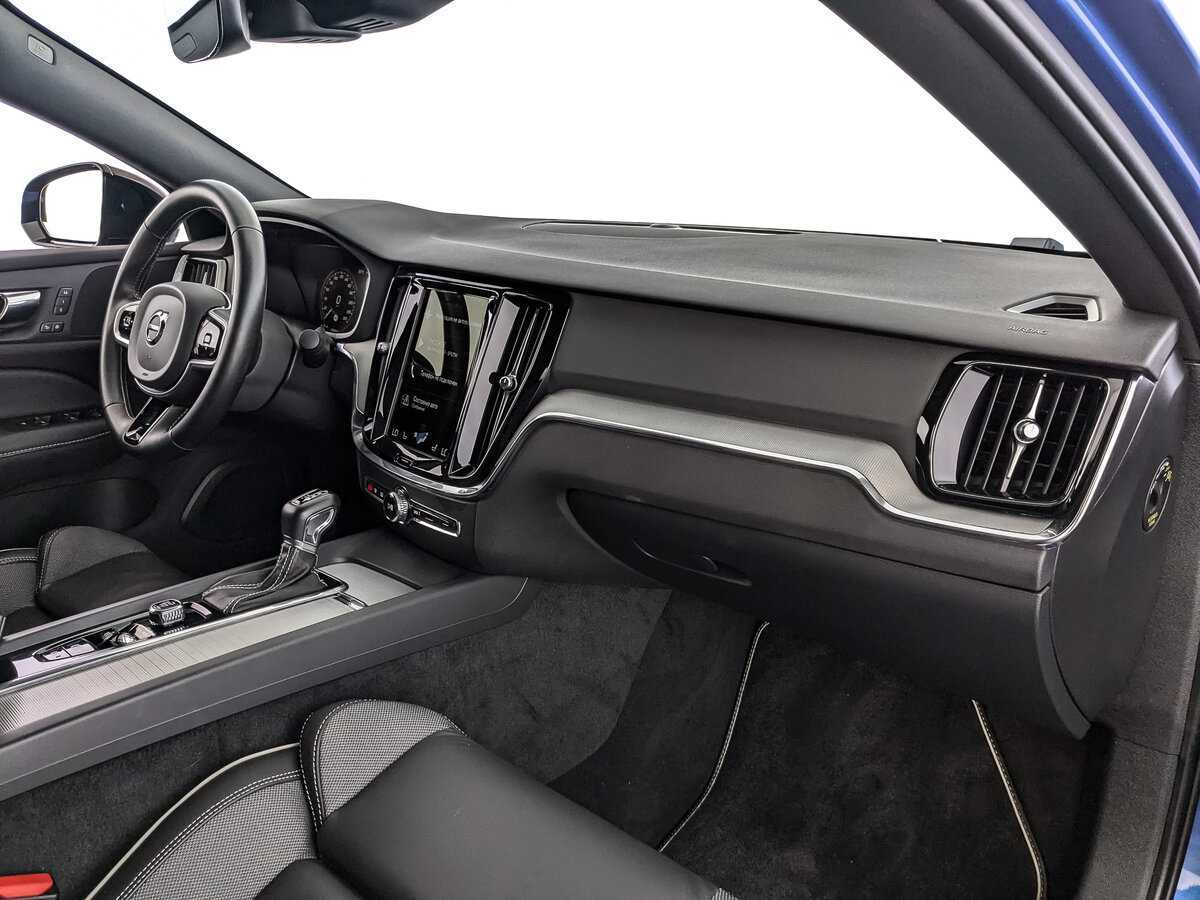 Volvo S60 2021 года с пробегом. Фото: #8