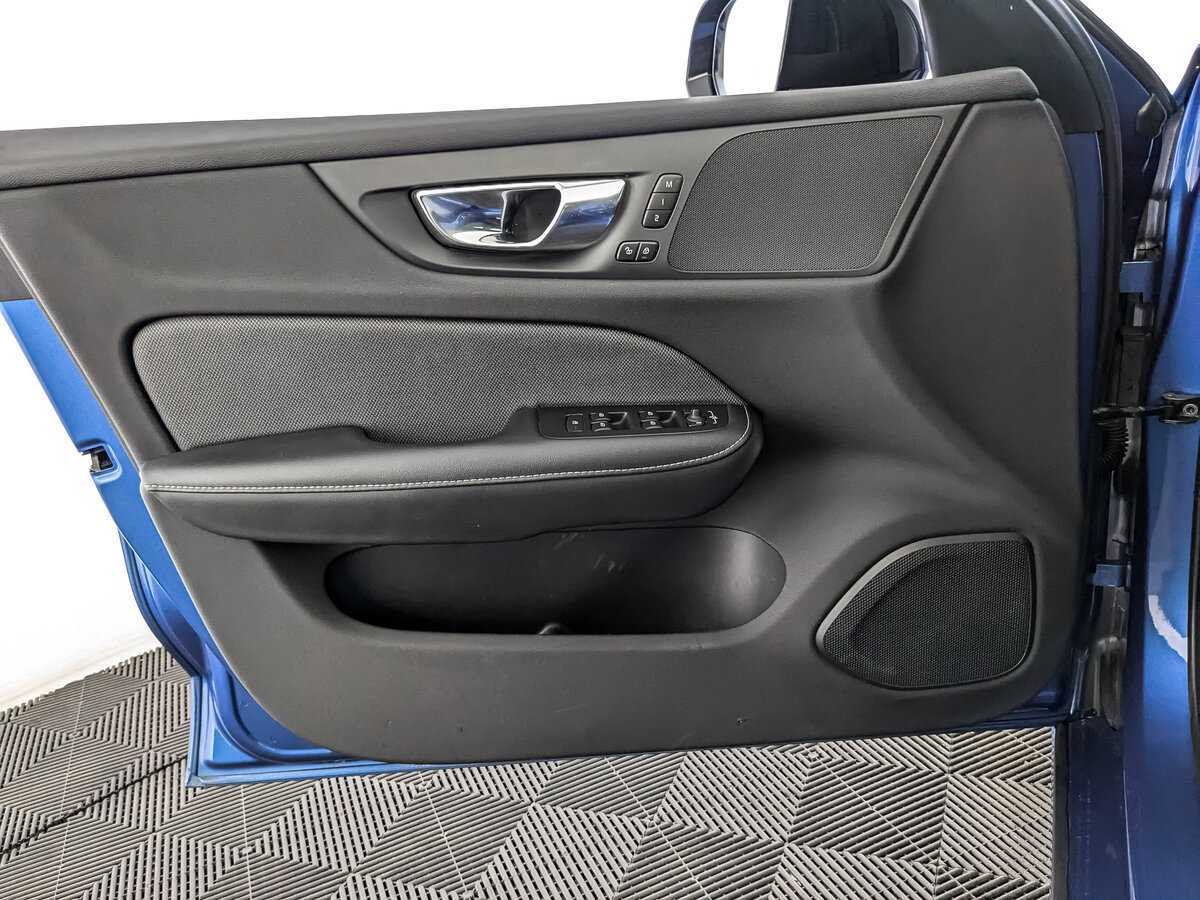 Volvo S60 2021 года с пробегом. Фото: #14