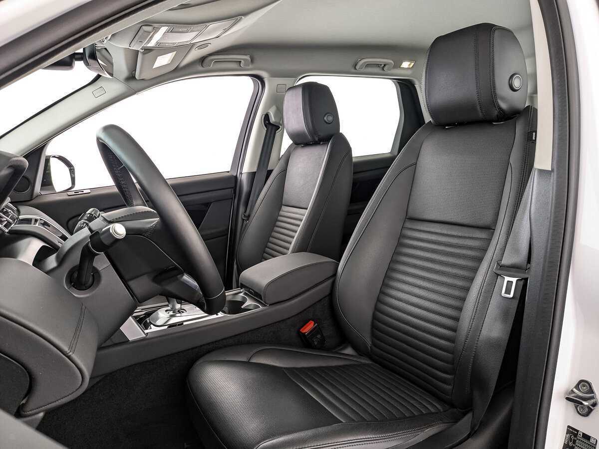 Land Rover Discovery Sport 2022 года с пробегом. Фото: #15