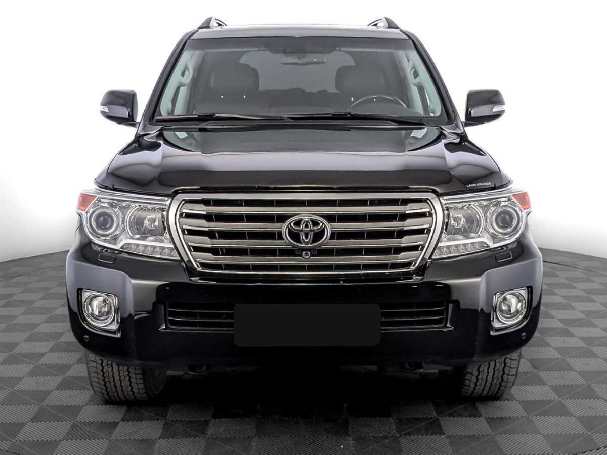 Toyota Land Cruiser 2014 года с пробегом. Фото: #1
