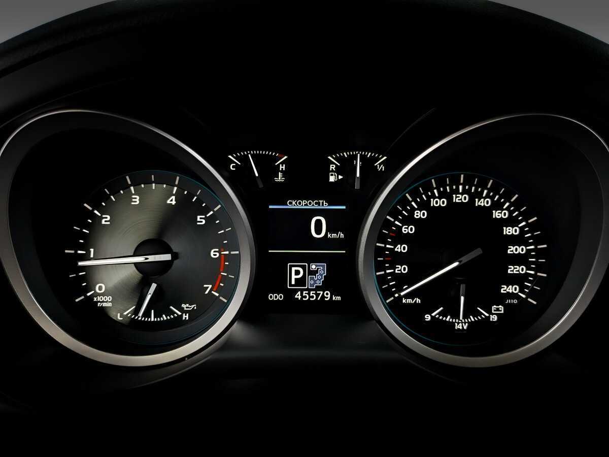 Toyota Land Cruiser 2014 года с пробегом. Фото: #10