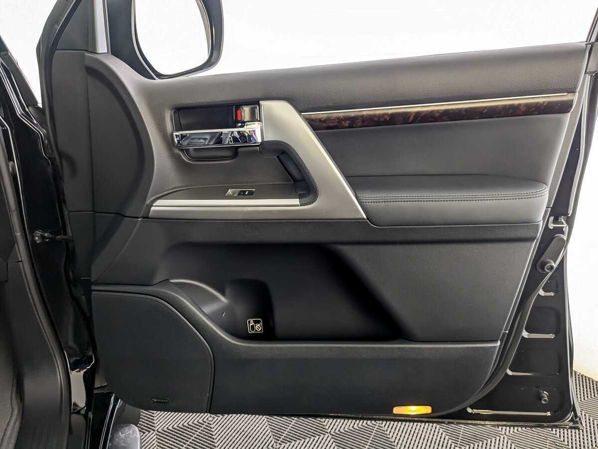 Toyota Land Cruiser 2014 года с пробегом. Фото: #19