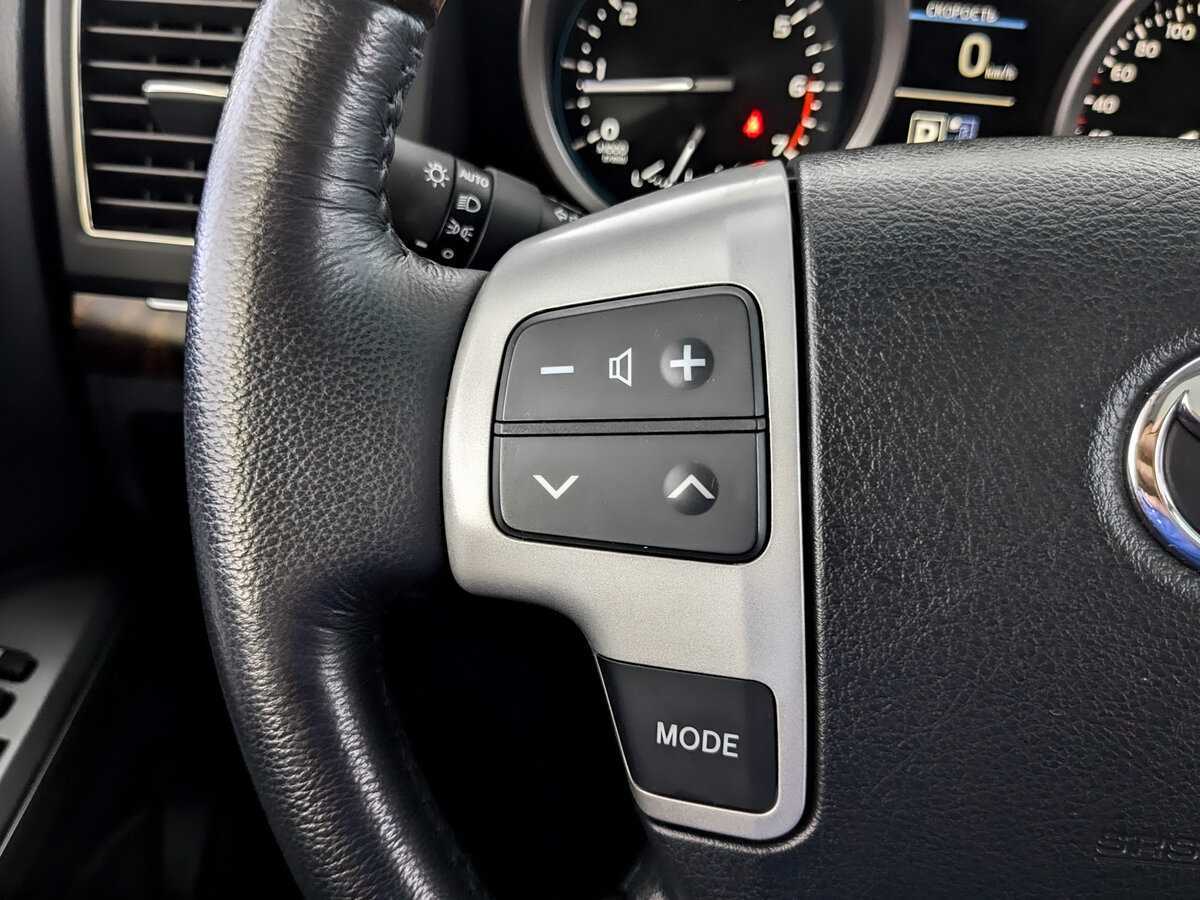 Toyota Land Cruiser 2014 года с пробегом. Фото: #20