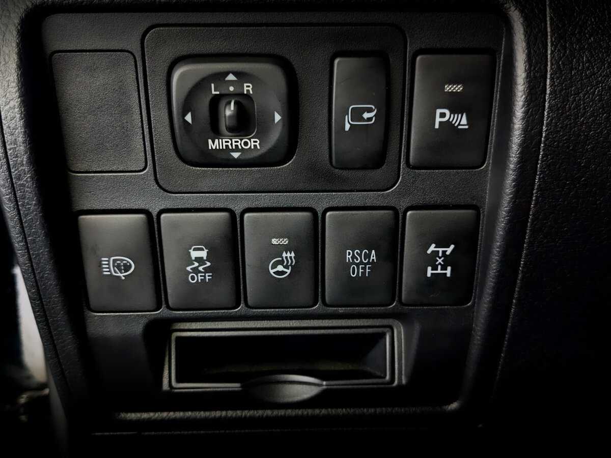 Toyota Land Cruiser 2014 года с пробегом. Фото: #24