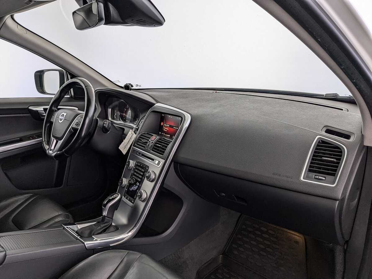Volvo XC60 2017 года с пробегом. Фото: #8