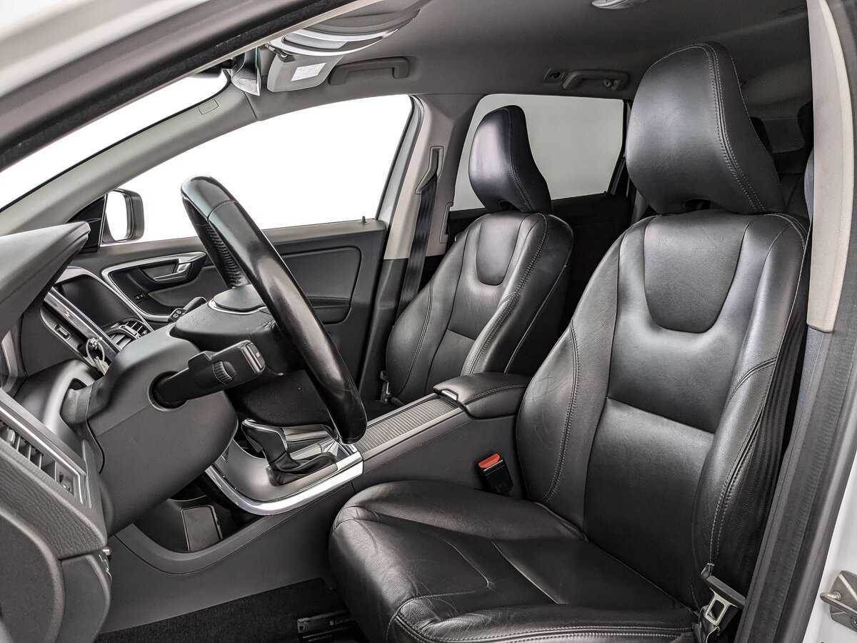 Volvo XC60 2017 года с пробегом. Фото: #15