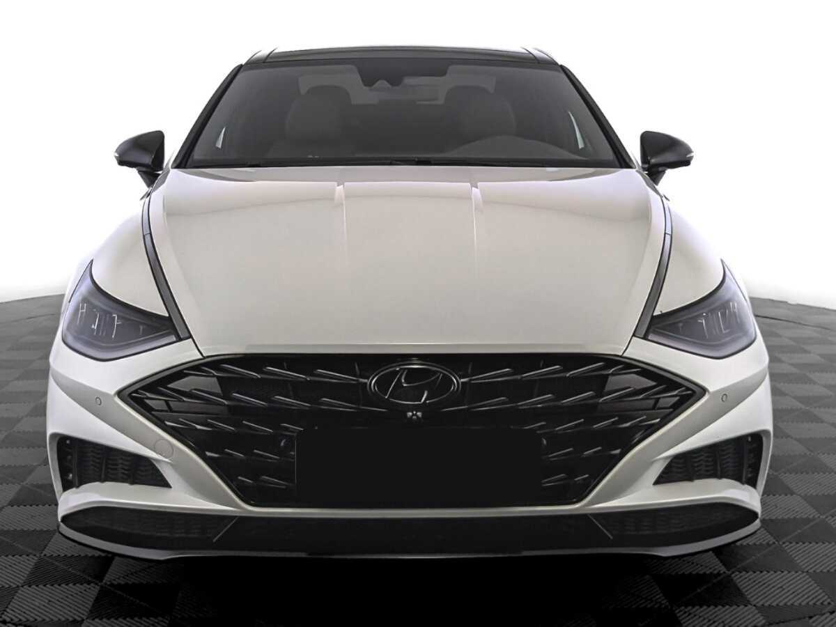 Hyundai Sonata 2023 года с пробегом. Фото: #1