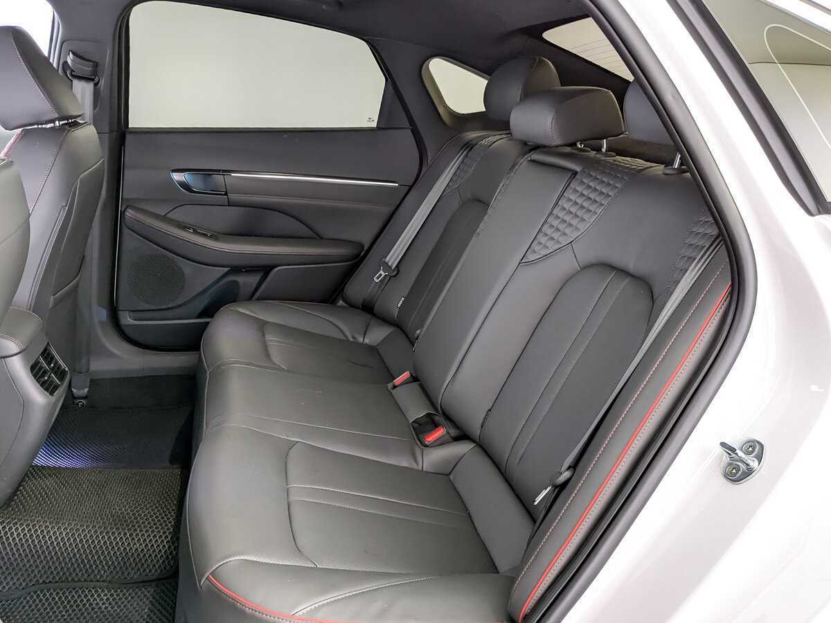 Hyundai Sonata 2023 года с пробегом. Фото: #8