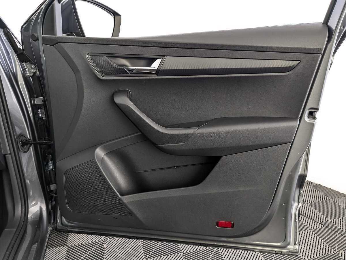 Skoda Karoq 2021 года с пробегом. Фото: #18