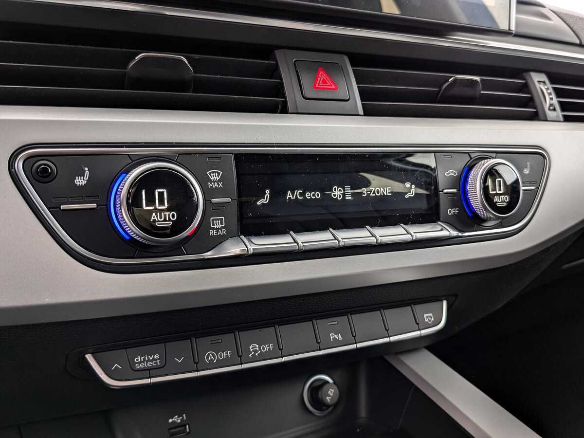 Audi A4 2021 года с пробегом. Фото: #23